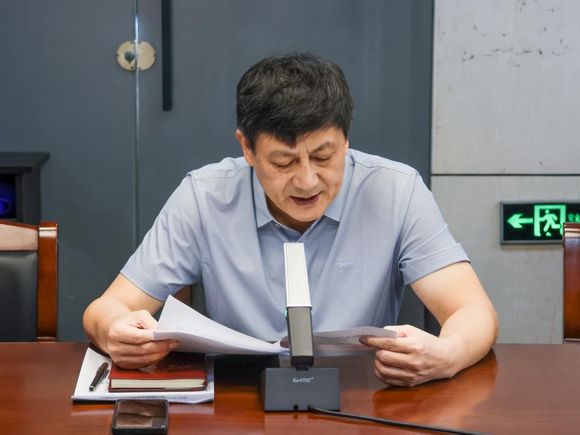 我校召开深入贯彻中央八项规定精神 学习教育警示教育大会