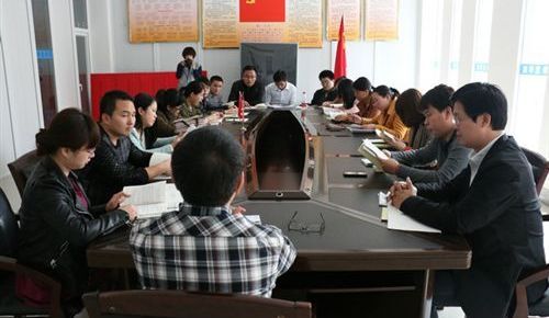 学生处召开党的群众路线学习座谈会