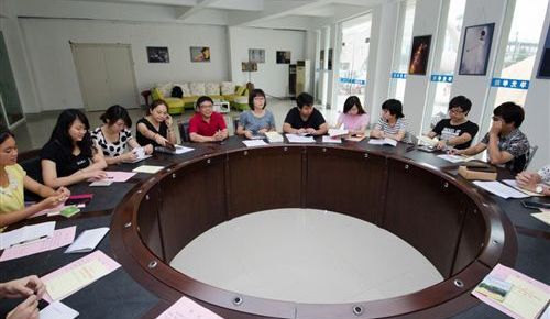摄影学院召开主题组织生活会