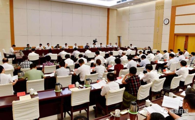 持续兴起“大学习”热潮 把学习宣传贯彻新思想不断引向深入