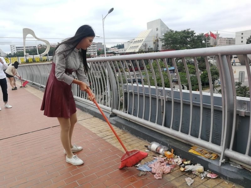美丽华光天桥  我们共同守护