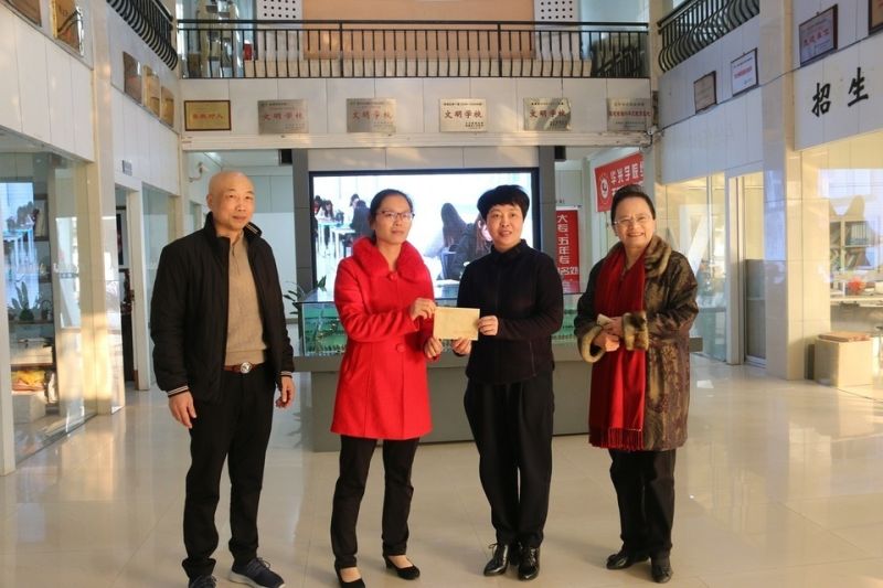 新春送温暖，慰问暖人心