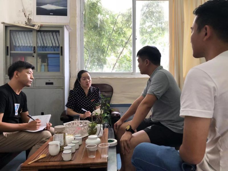 我校党委书记吴颖芳赴运动科技学院走访调研