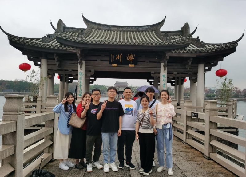 探寻潮州红色足迹 赓续革命精神血脉——商学院党支部探寻红色潮州党日活动